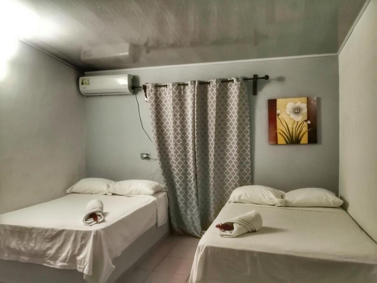 Hotel Santa Fe Екстериор снимка